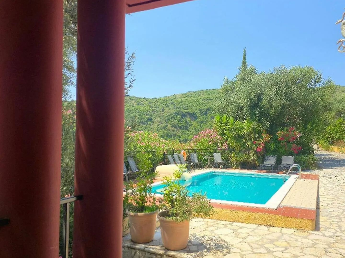 קאטליוס Villa Aliona